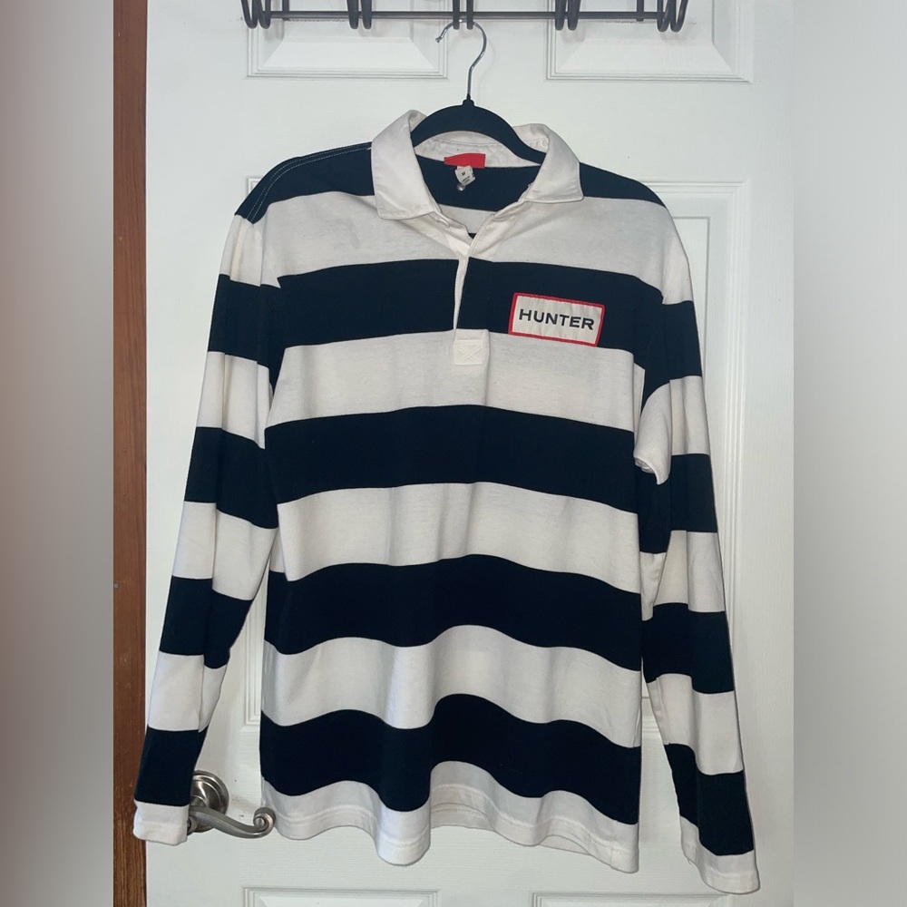 Hunter Black and White Striped Rugby Polo Medium